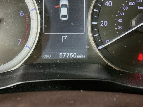 Used 2018 Lexus ES 350 w/ Premier Package FWD image 16