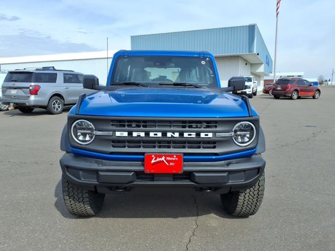 New 2026 Ford Bronco 2-Door image 4