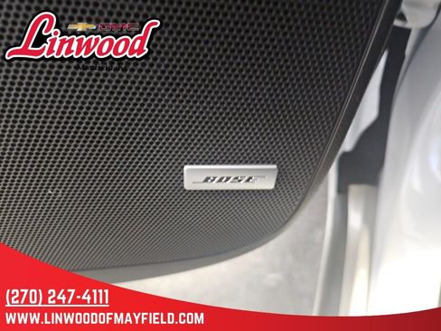 Used 2019 Buick Enclave Premium FWD image 15