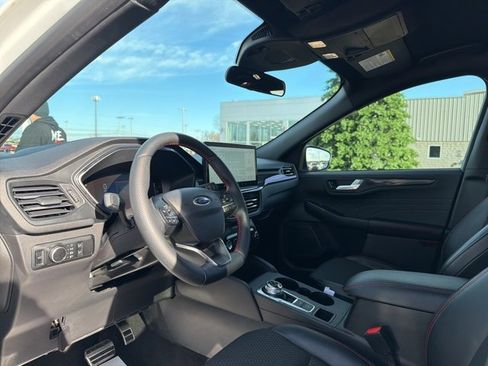 Used 2024 Ford Escape ST-Line w/ Tech Pack #1 image 15