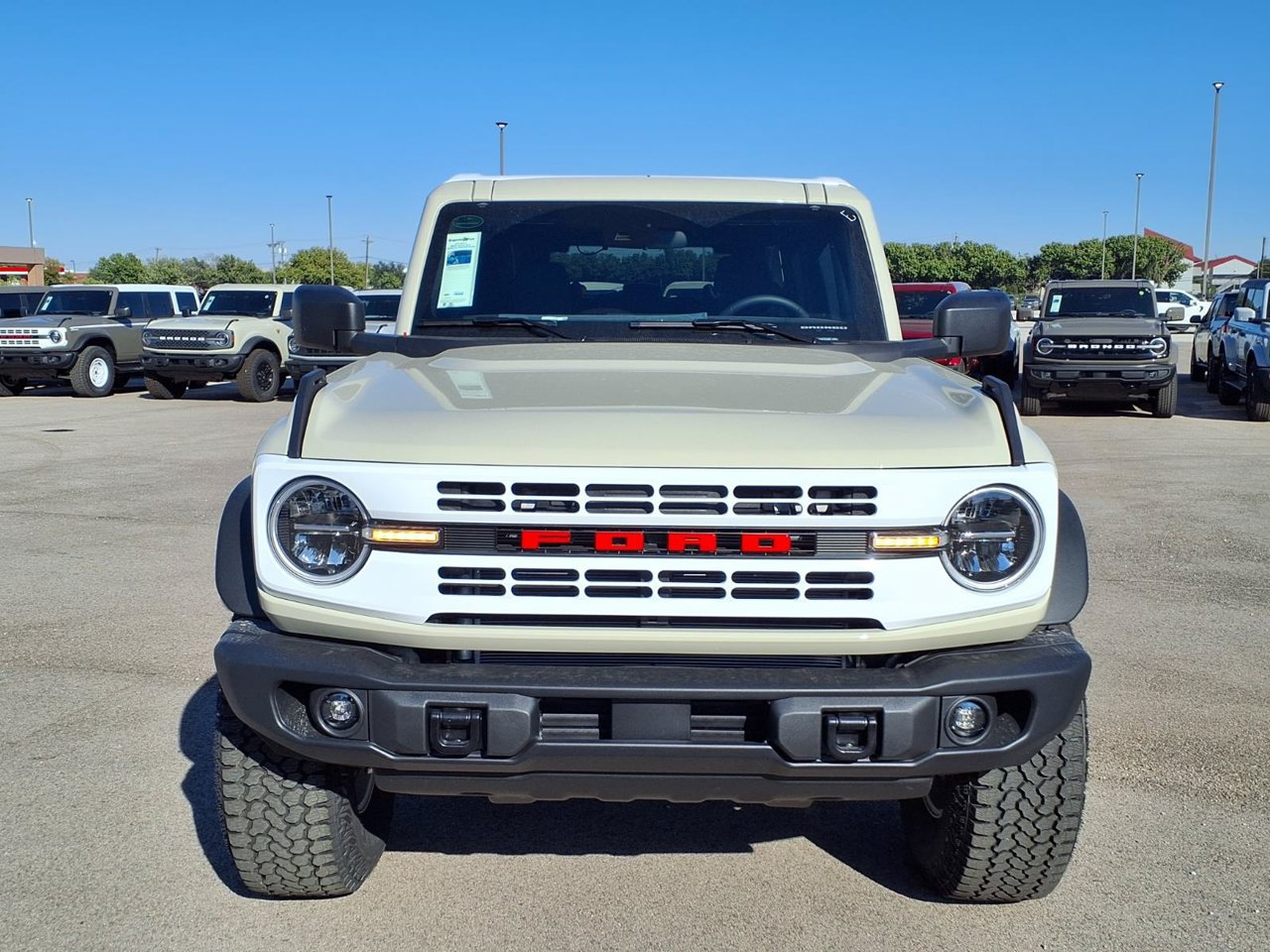 New 2026 Ford Bronco Heritage Edition AWD/4WD image 2