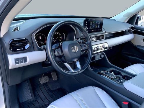 Used 2024 Honda Pilot EX-L image 18