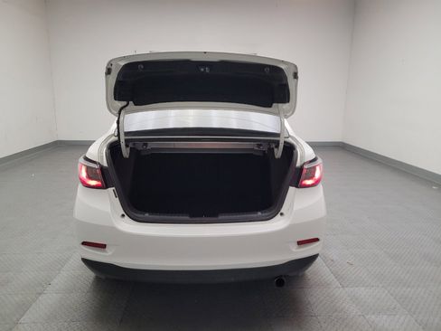 Used 2017 Toyota Yaris iA image 29