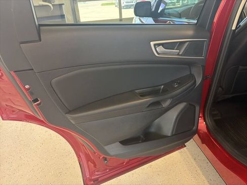 Used 2024 Ford Edge SEL w/ Convenience Package AWD/4WD image 41