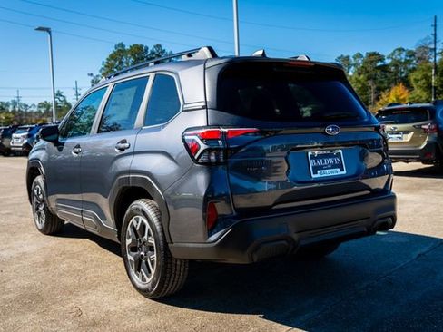 New 2026 Subaru Forester Premium image 4