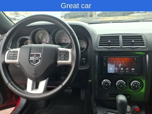 Used 2013 Dodge Challenger SXT RWD image 12