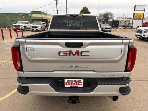 Certified 2023 GMC Sierra 2500 Denali w/ Denali Ultimate Package image 32