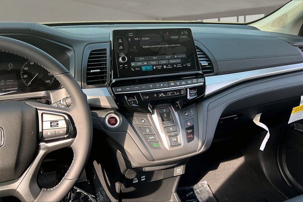 New 2026 Honda Odyssey EX-L image 6