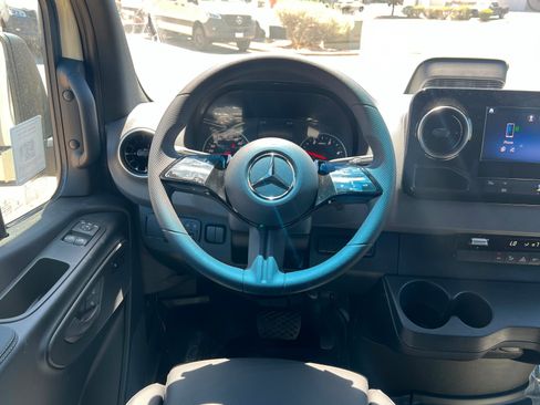 New 2026 Mercedes-Benz Sprinter 2500 image 12
