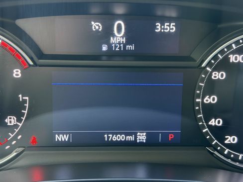 Used 2025 Cadillac XT5 Premium Luxury AWD/4WD image 3