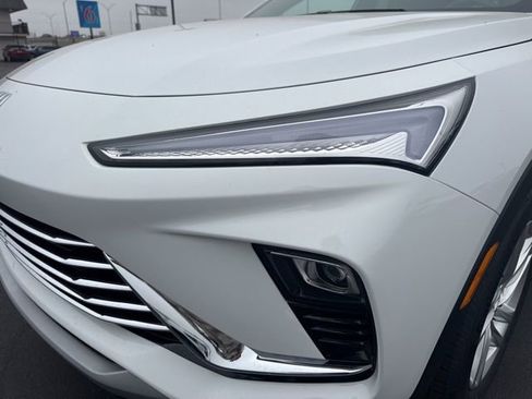New 2026 Buick Envista Preferred image 18