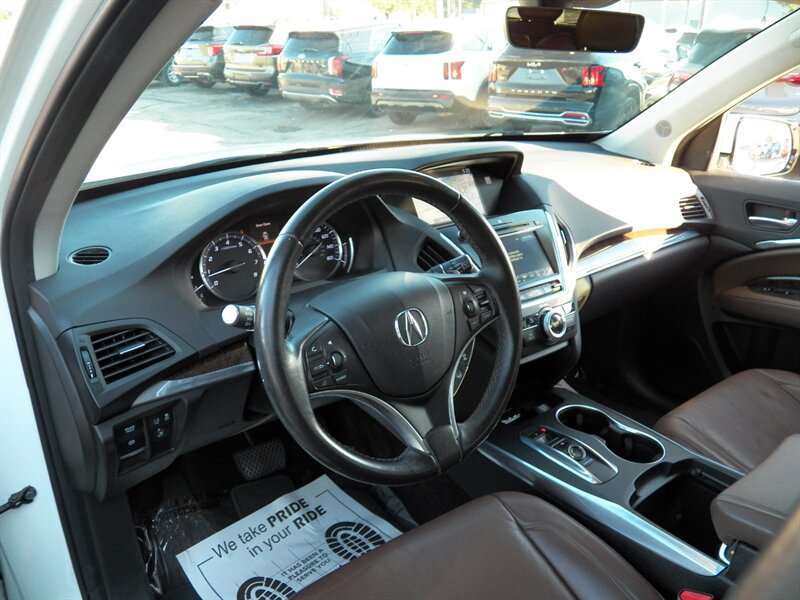 Used 2018 Acura MDX w/ Technology Package AWD/4WD image 10