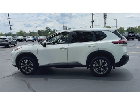 Used 2023 Nissan Rogue SV FWD image 5