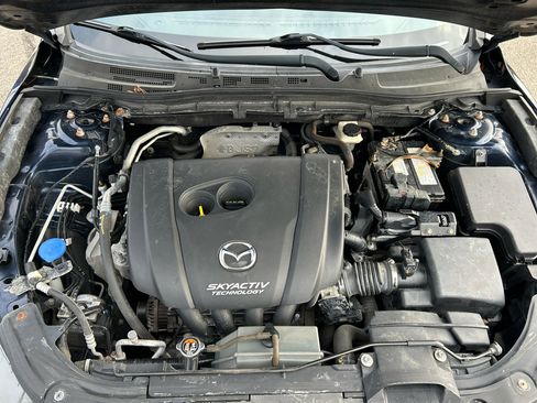 Used 2016 MAZDA MAZDA3 i Touring w/ Popular Equipment Package image 27