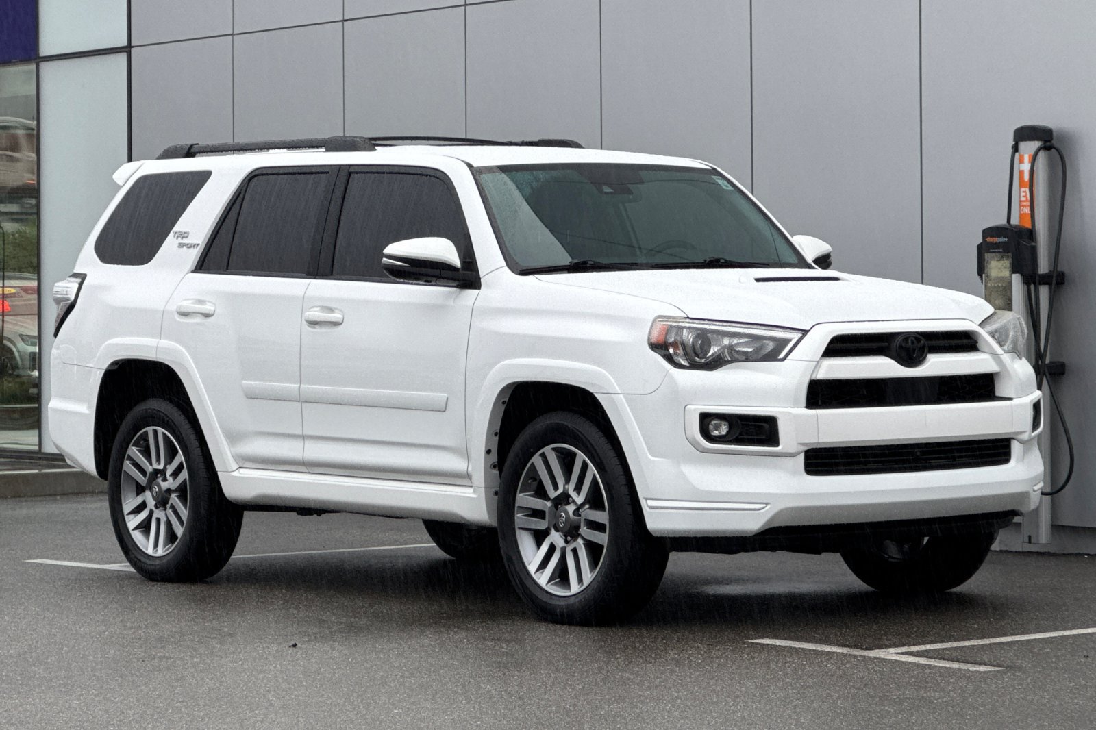 Used 2022 Toyota 4Runner TRD Sport w/ Technology Package AWD/4WD image 7
