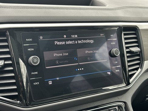 Used 2022 Volkswagen Atlas SE w/ Panoramic Sunroof Package image 24