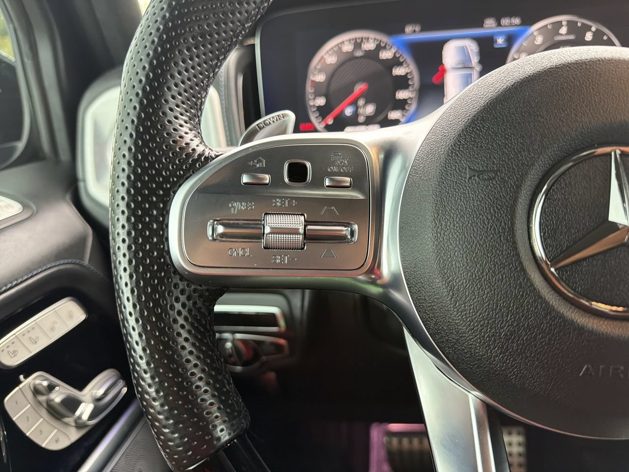 Used 2023 Mercedes-Benz G 63 AMG 4MATIC image 29