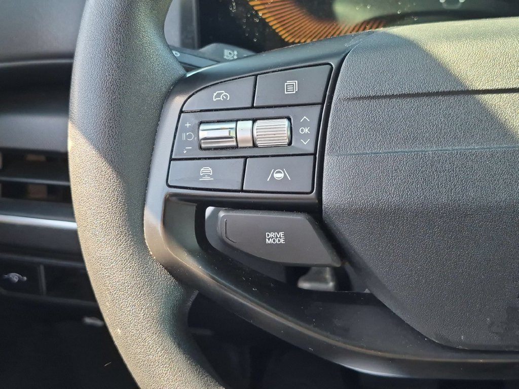 Used 2025 Kia K4 FWD image 21