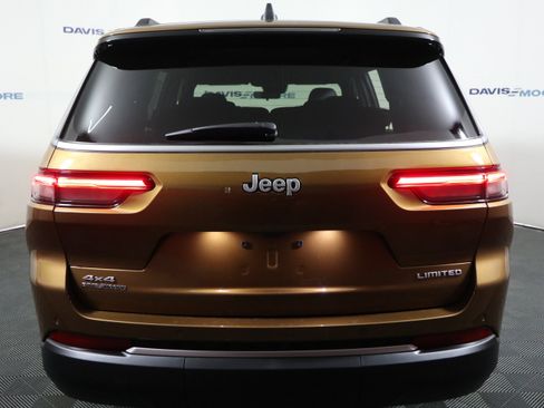 New 2026 Jeep Grand Cherokee L Limited AWD/4WD image 7