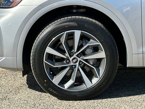 Used 2022 Audi Q5 2.0T Premium Plus AWD/4WD image 25