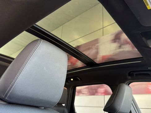 Used 2023 BMW X1 xDrive28i w/ Convenience Package image 14