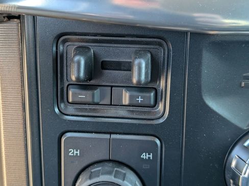 Used 2025 Ford F150 Platinum w/ Equipment Group 703A Plus image 18