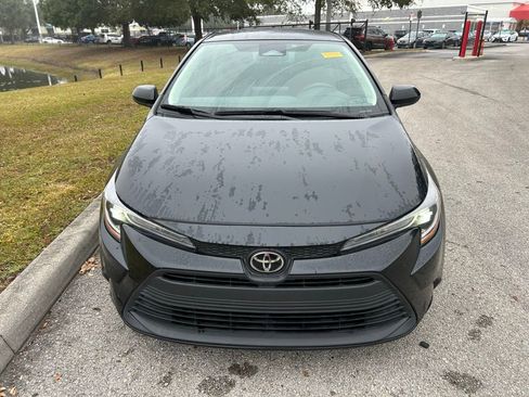 Used 2023 Toyota Corolla LE image 8