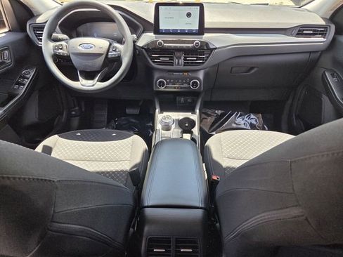 Certified 2025 Ford Escape Active FWD image 15