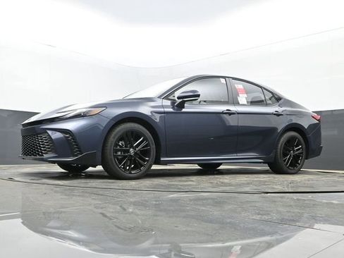 New 2026 Toyota Camry SE image 26