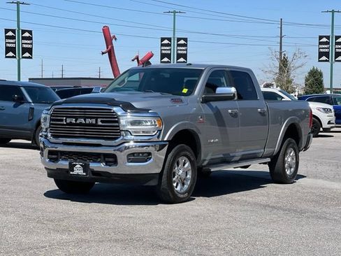 Used 2021 RAM 2500 Laramie AWD/4WD image 3