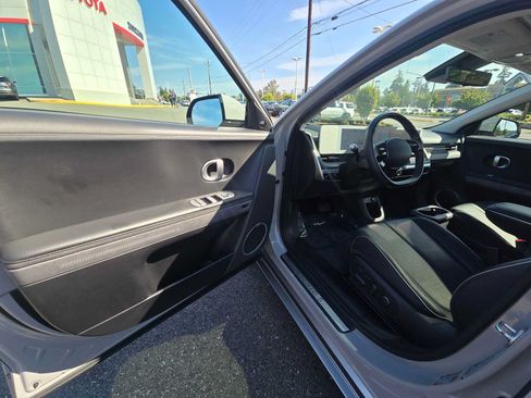 Used 2024 Hyundai Ioniq 5 Limited AWD/4WD image 10