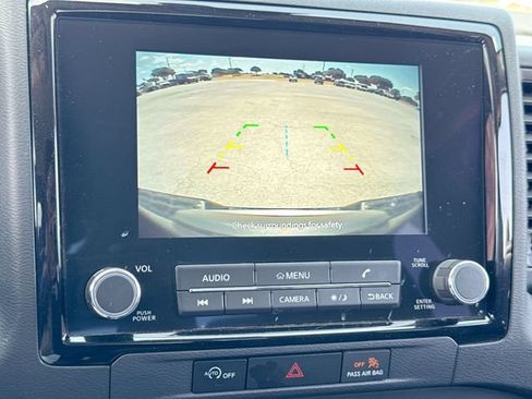 Used 2023 Nissan Frontier S w/ Technology Package RWD image 17