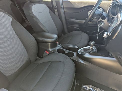 Used 2018 Kia Soul + image 8