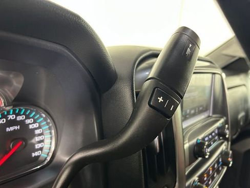 Used 2017 Chevrolet Silverado 1500 LT AWD/4WD image 19