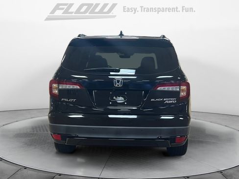 Certified 2021 Honda Pilot Black Edition image 6