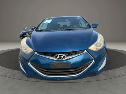 Used 2014 Hyundai Elantra w/ Option Group 2