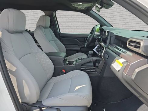 New 2026 Toyota Tacoma SR5 AWD/4WD image 10