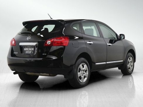 Used 2013 Nissan Rogue S AWD/4WD image 6