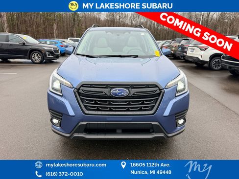 Used 2024 Subaru Forester Premium image 2