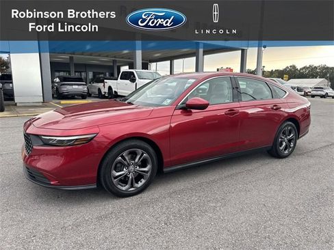 Used 2023 Honda Accord EX image 1