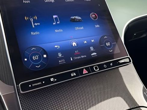 Used 2024 Mercedes-Benz GLC 300 GLC 300 image 56