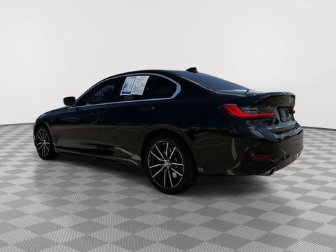Used 2019 BMW 330i xDrive Sedan w/ Premium Package AWD/4WD image 4