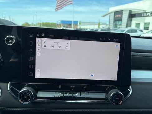 Used 2023 Chevrolet Colorado LT image 19