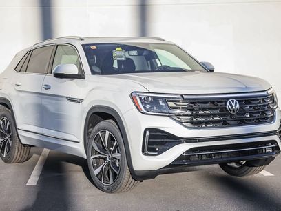 New 2026 Volkswagen Atlas Cross Sport SEL Premium R-Line