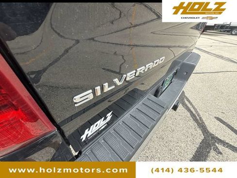 Used 2024 Chevrolet Silverado 1500 LT AWD/4WD image 30