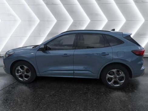 Used 2024 Ford Escape ST-Line w/ Equipment Group 301A image 8