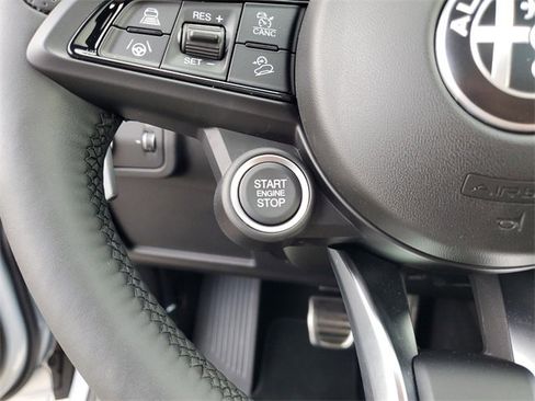 New 2025 Alfa Romeo Stelvio Sprint w/ Convenience Package image 35