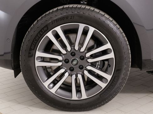 Used 2023 Land Rover Range Rover SE image 72