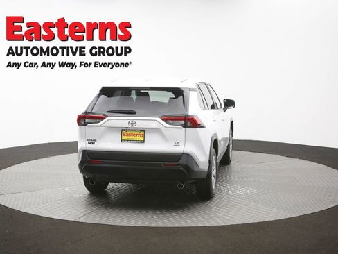 Used 2024 Toyota RAV4 LE AWD/4WD image 37