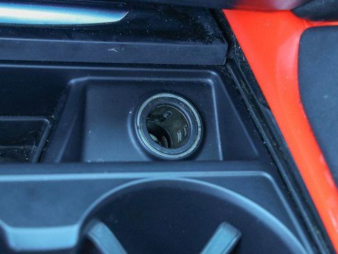 Used 2015 BMW X6 M image 18